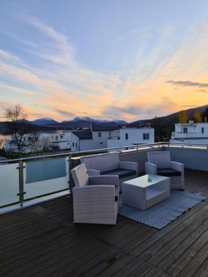 Great Villa With Amazing View Тромсё Экстерьер фото